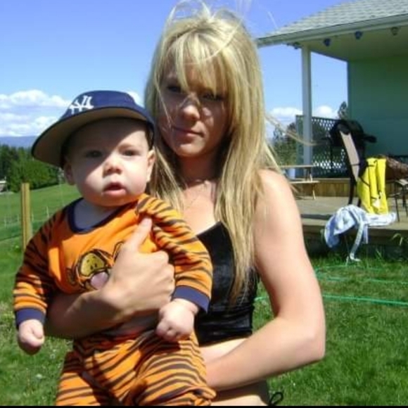 My Story:) - Picture 4 of 16